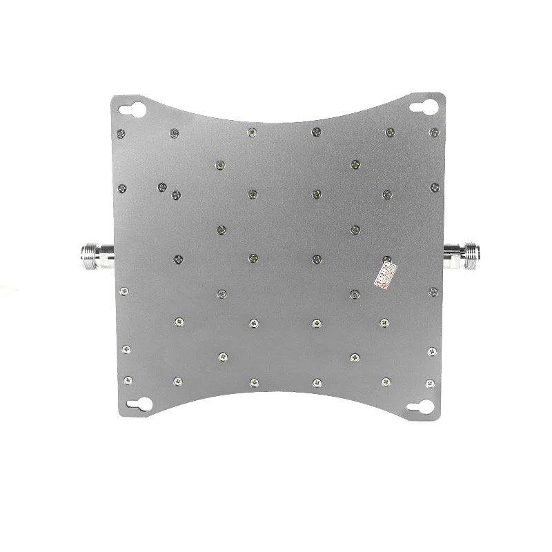 High-power quad band mobile signal booster repeater 900/1800/2100/2600mhz signal booster 4G LTE